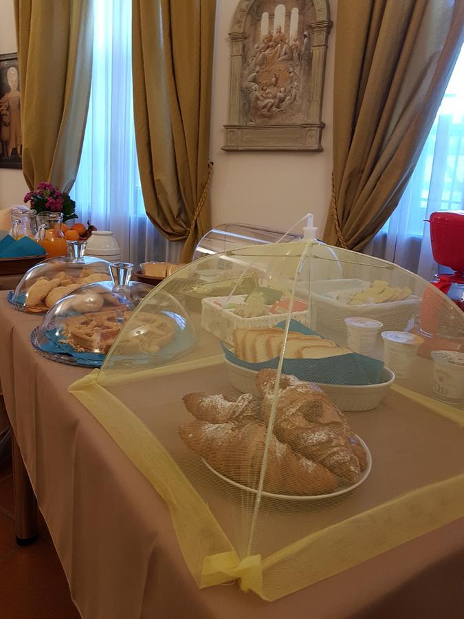 Casa Dei Frati Hotel Asti Luaran gambar