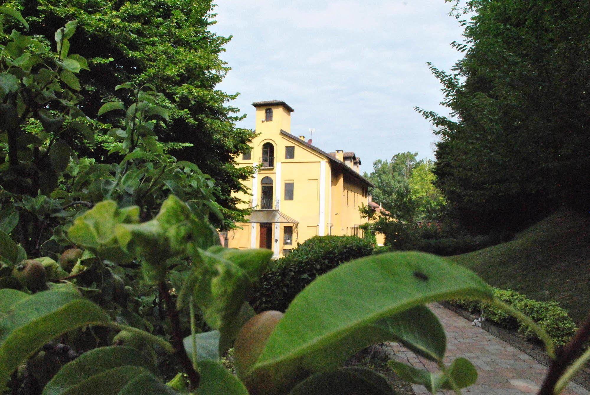 Casa Dei Frati Hotel Asti Luaran gambar