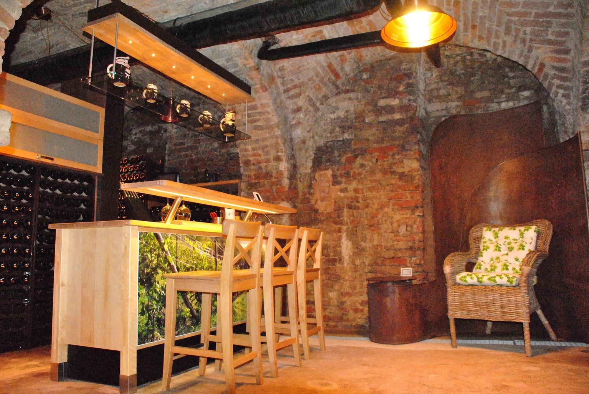 Casa Dei Frati Hotel Asti Luaran gambar